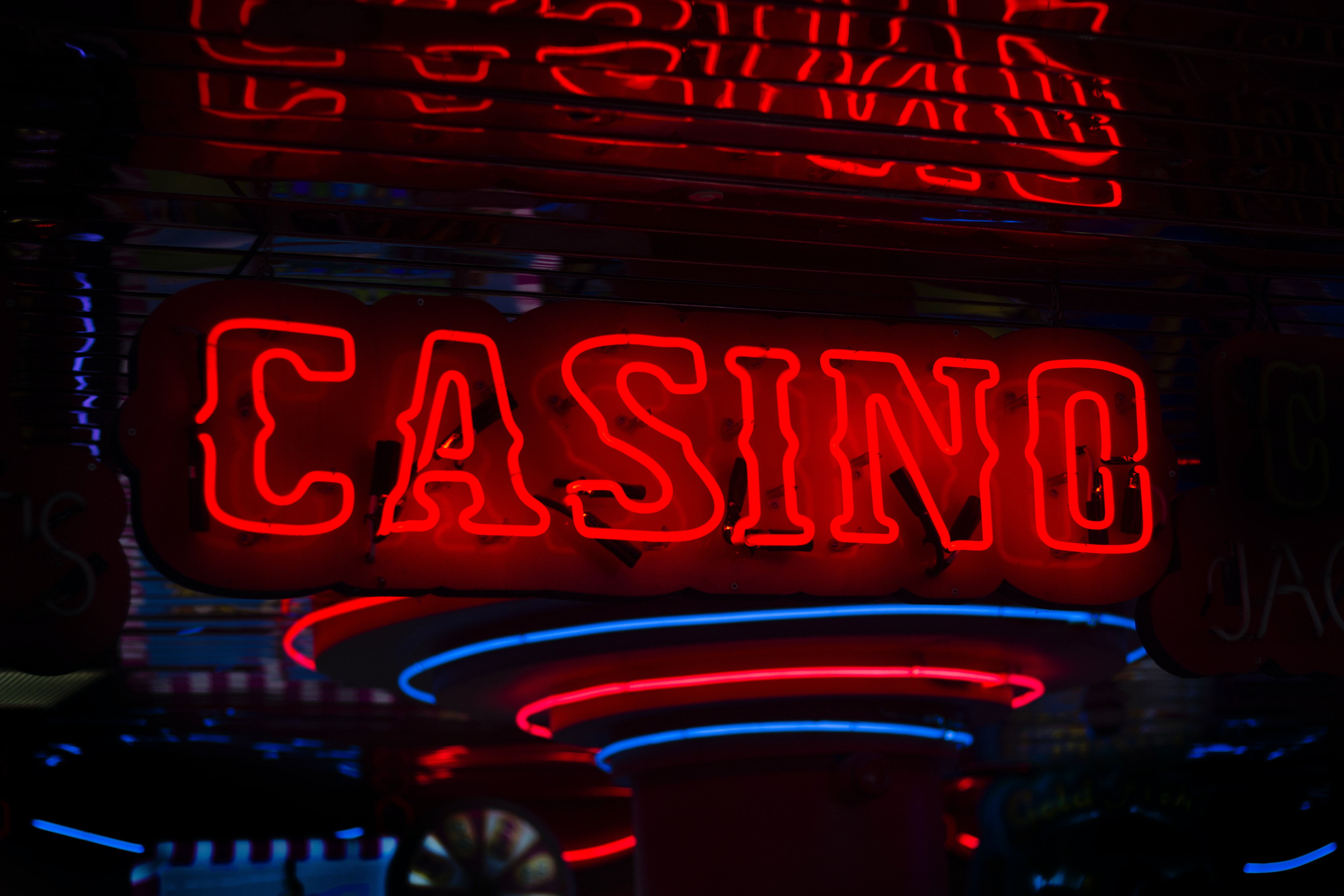 100,000+ Super Casino Poker Sports Gambling related B...