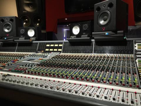 Professional Music Producer - Pop, EDM, Hip-Hop - B...
