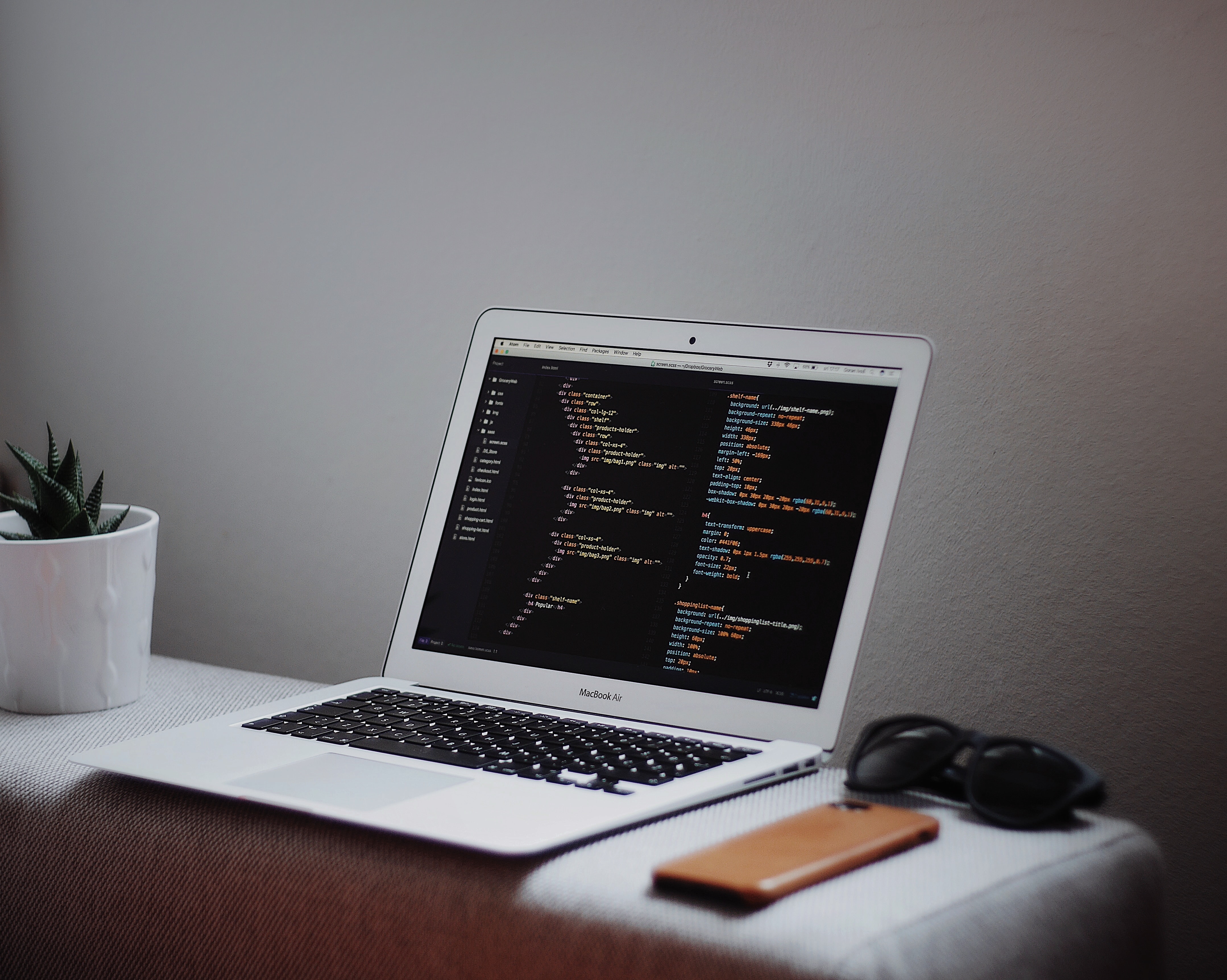 I will provide expert SEO report, analysis and fixes
