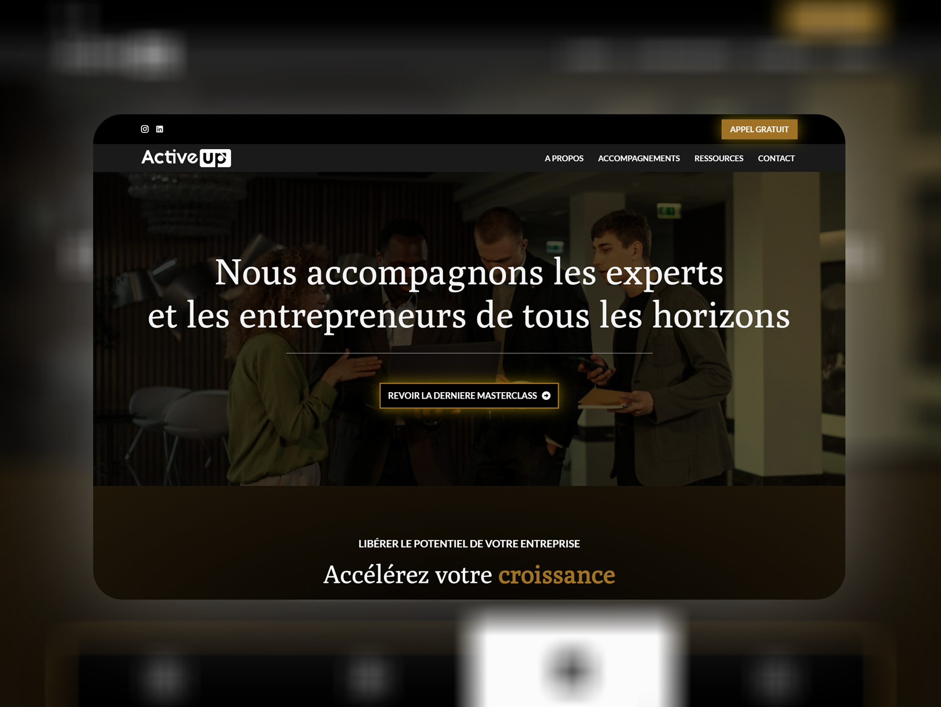 Make Creative WordPress Landing Page with Mobile Frie...