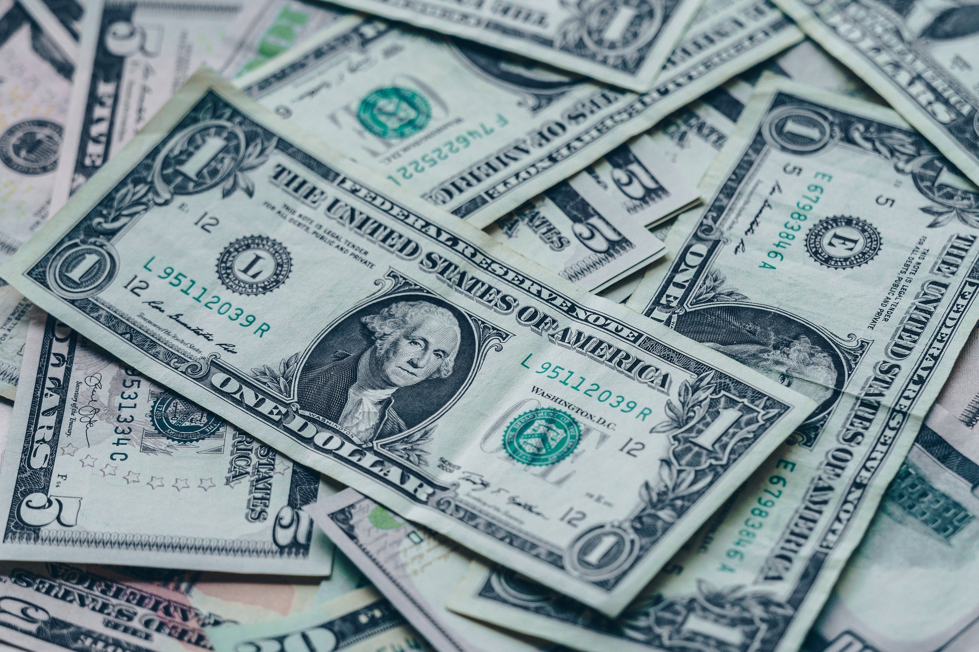 Write a 500 word article on personal finance