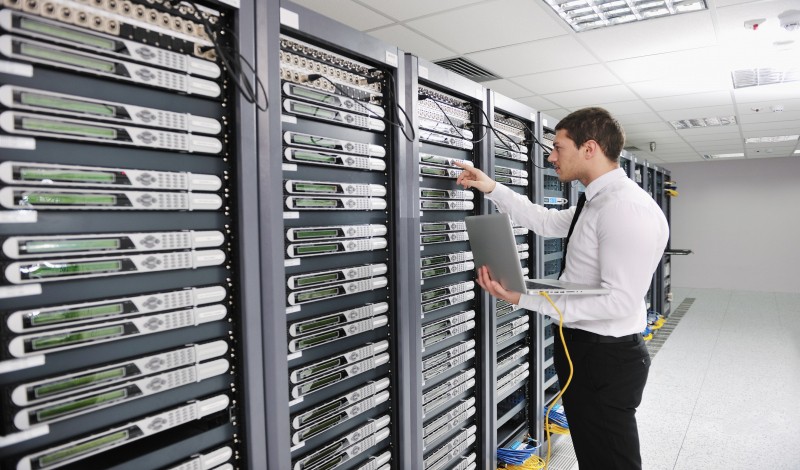 Configuring your server (Dedicated & VPS)