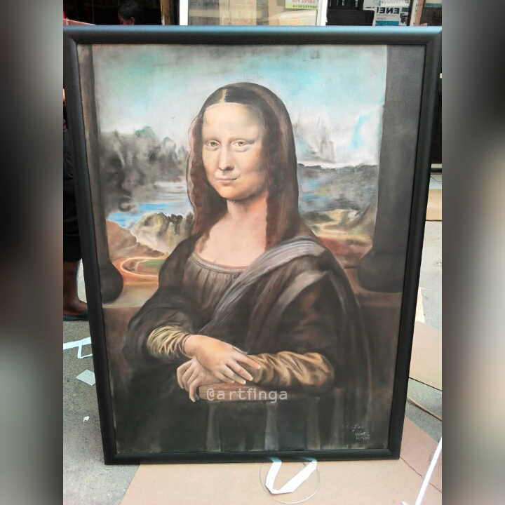 You only live once! Give yourself a threat and order a beautiful portrait today!