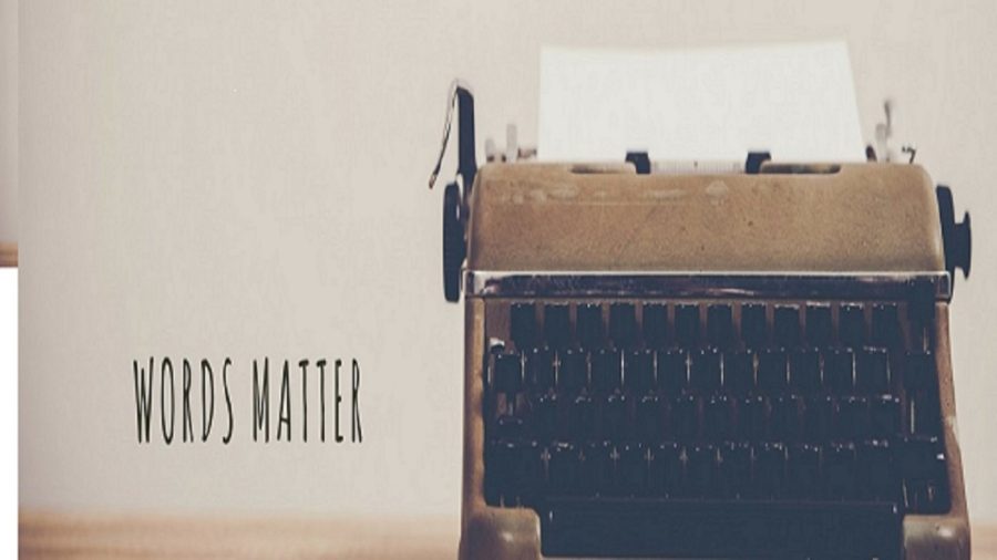 Blogger content writer freelance journalist article writer 