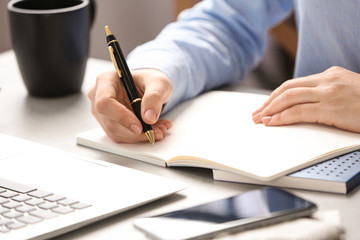 I will write dynamic and engaging content for your website