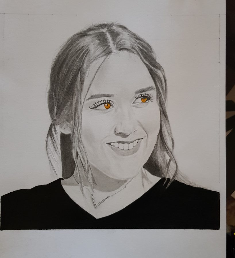 I will draw a realistic portrait for you or one of your loved ones 