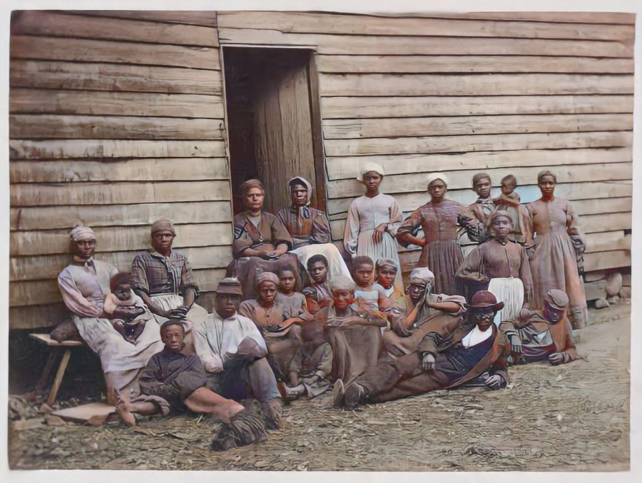 I will restore and colorize your old photos