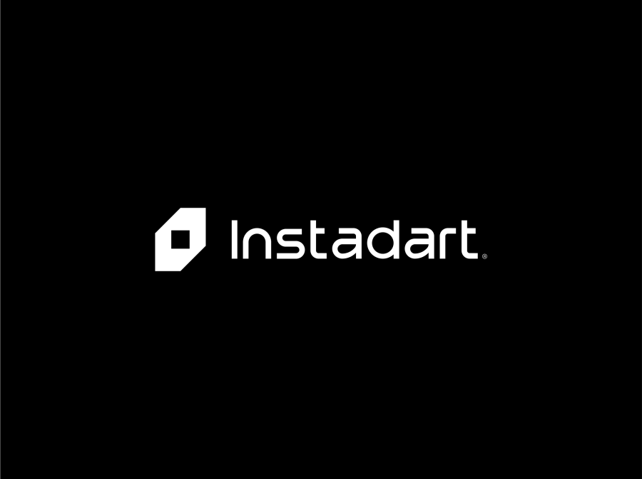 You will get unique and catchy Logo/Brand Identity/Brand Guideline for your business
