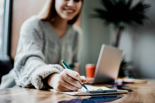 I will write 1000 Words Articles Blog Post