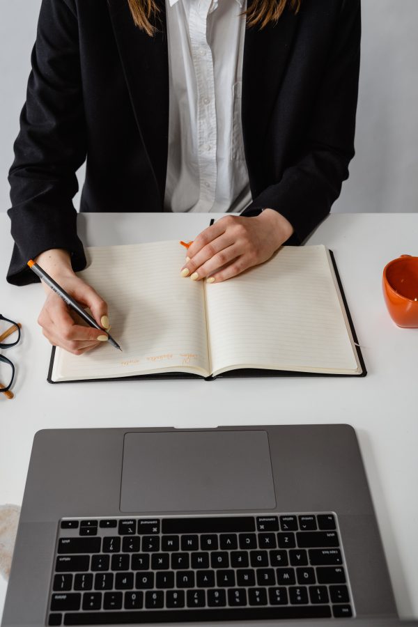 Article writer | Blog writer| Research Analyst | Products Description | Proofreader