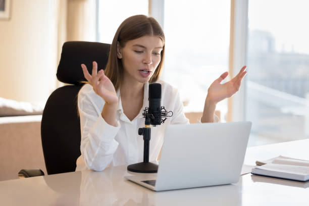  Expert Article Translator/ Translations that are correct and consider cultural differences