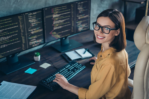 I am a professional web developer expert 