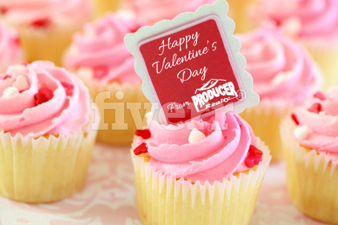 design Lovely Valentine Greeting Cards 