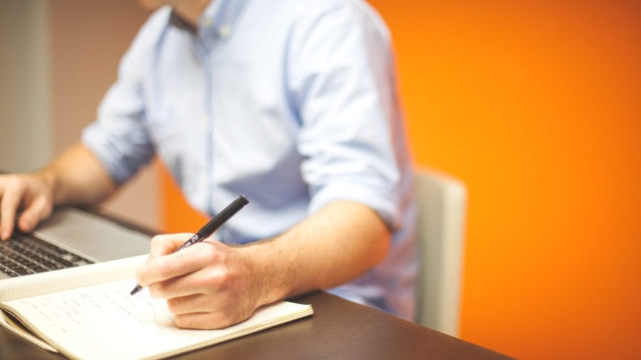 I research and write up to 600 words seo article