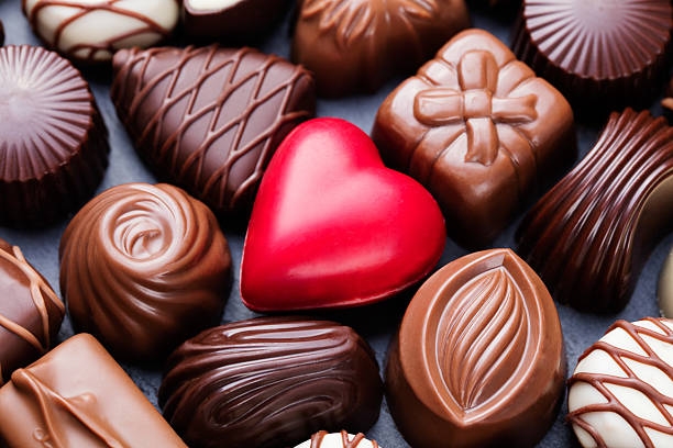 REASONS WHY WOMEN CRAVE CHOCOLATES