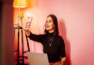 Influencers Shoutouts E-Mails Blasts + Phone Numbers Research